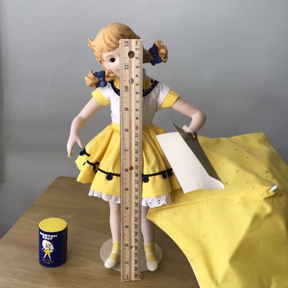 Salt Box Doll - Picture 9 of 10